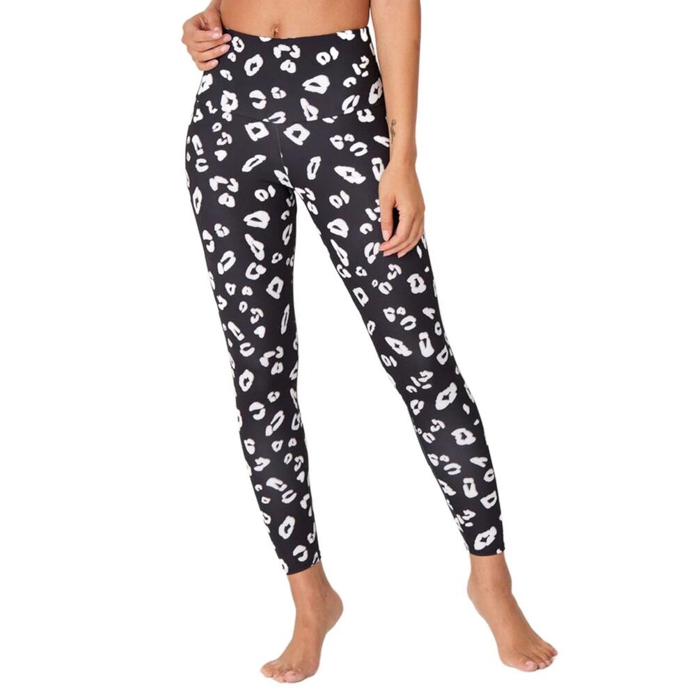 Onzie Leopard Print Leggings – Size M/L – Ankle Length Yoga Pants Activewear